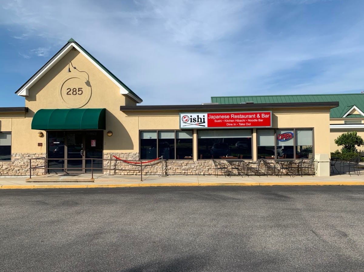 Oishi Japanese Restaurant & Bar